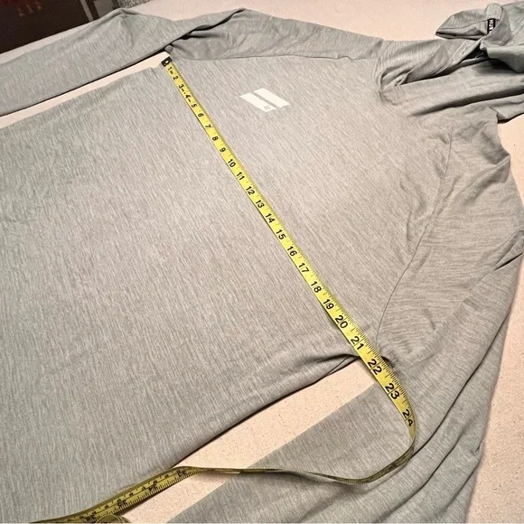 Hurley Light Gray Lightweight Performance Hoodie - Size Large - Picture 7 of 10